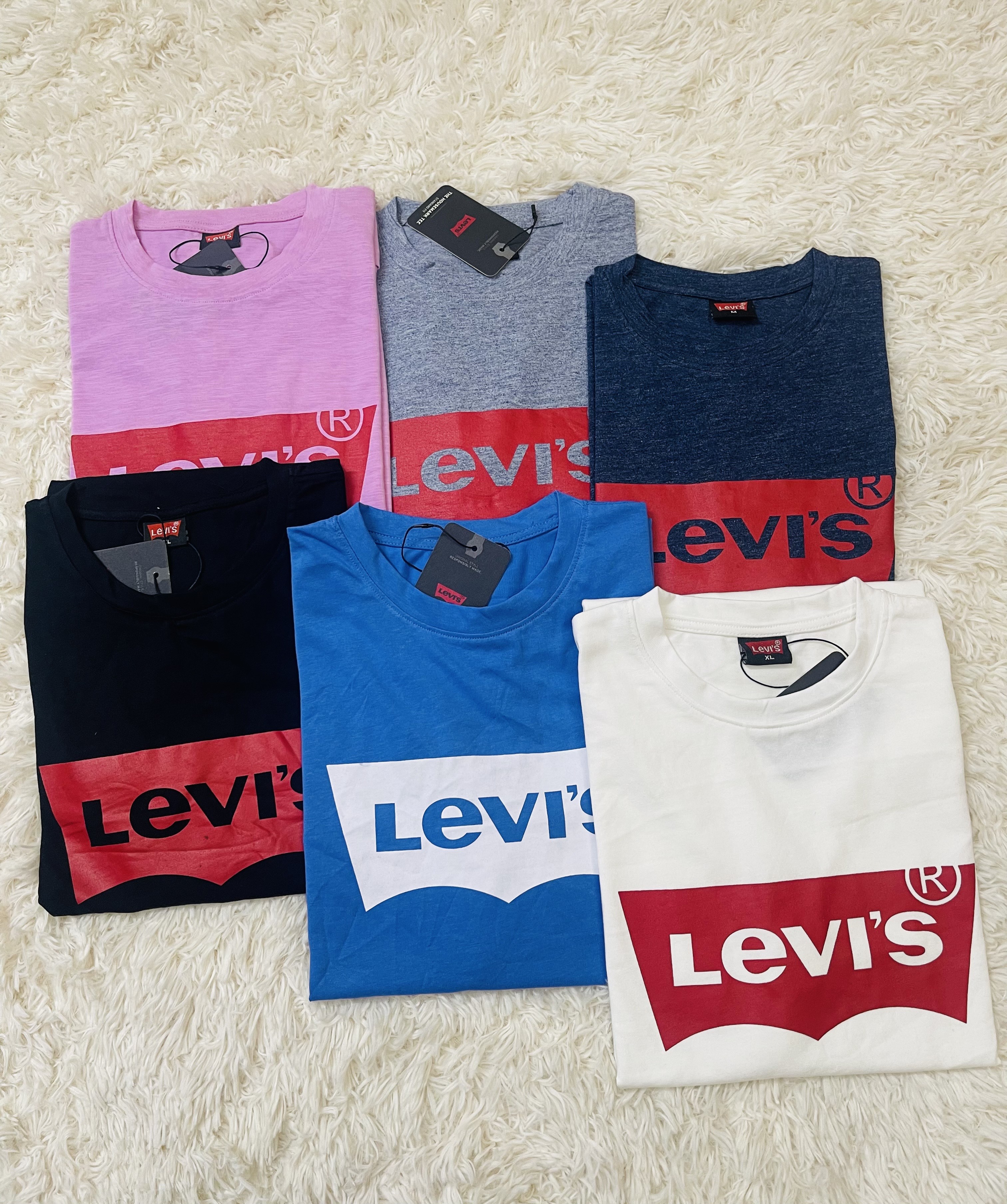 Levi's